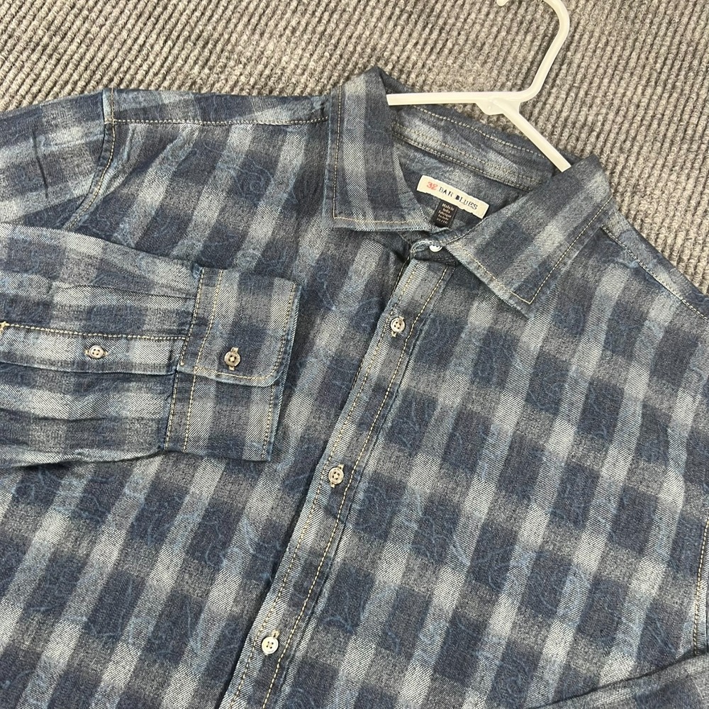 32 Bar Blues Shirt Mens XL Extra Large Blue Plaid Long Sleeve Button Up Casual